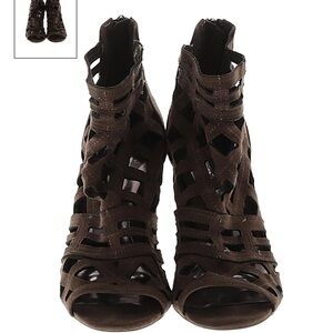 Booties/sandals